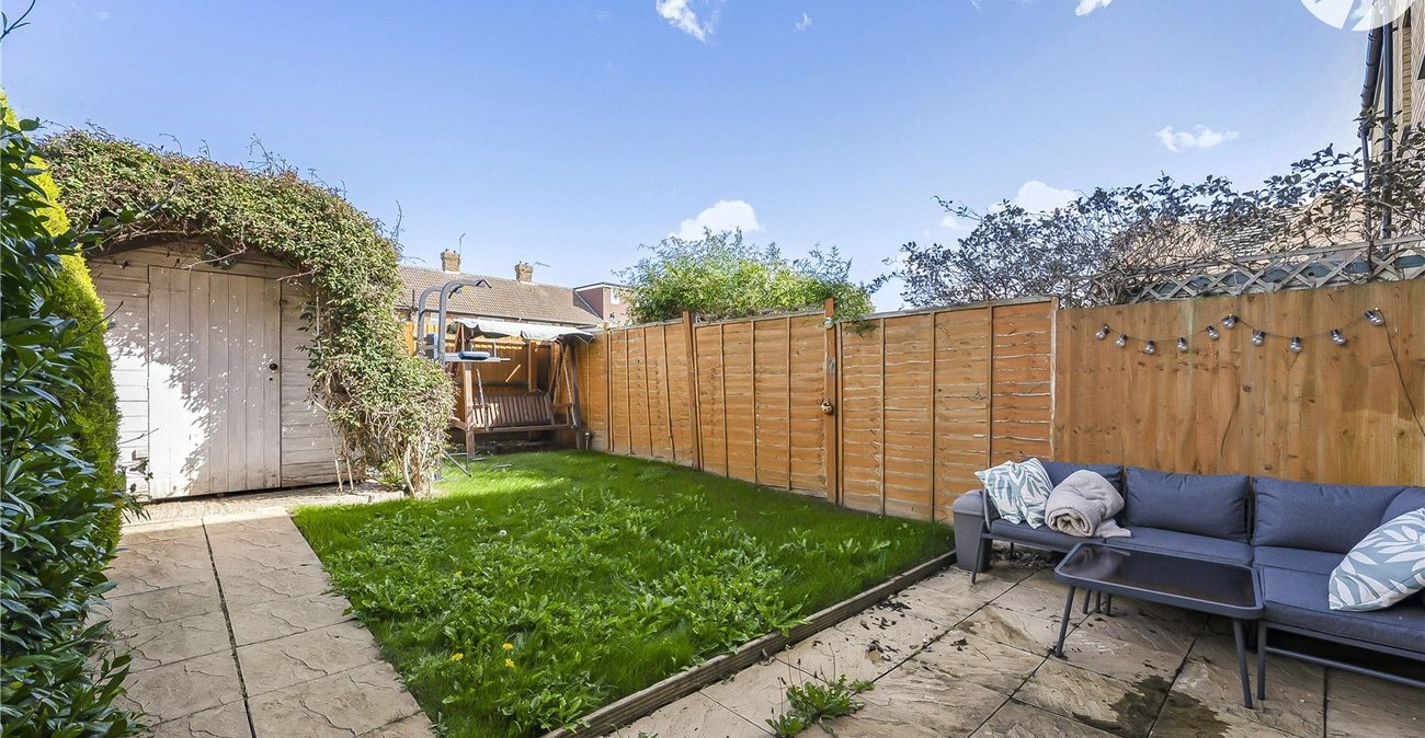 3 bedroom house for sale in Dartford | Robinson Jackson