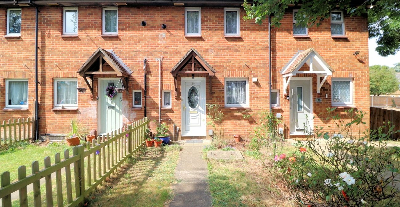 2 bedroom house for sale in Crayford | Robinson Jackson