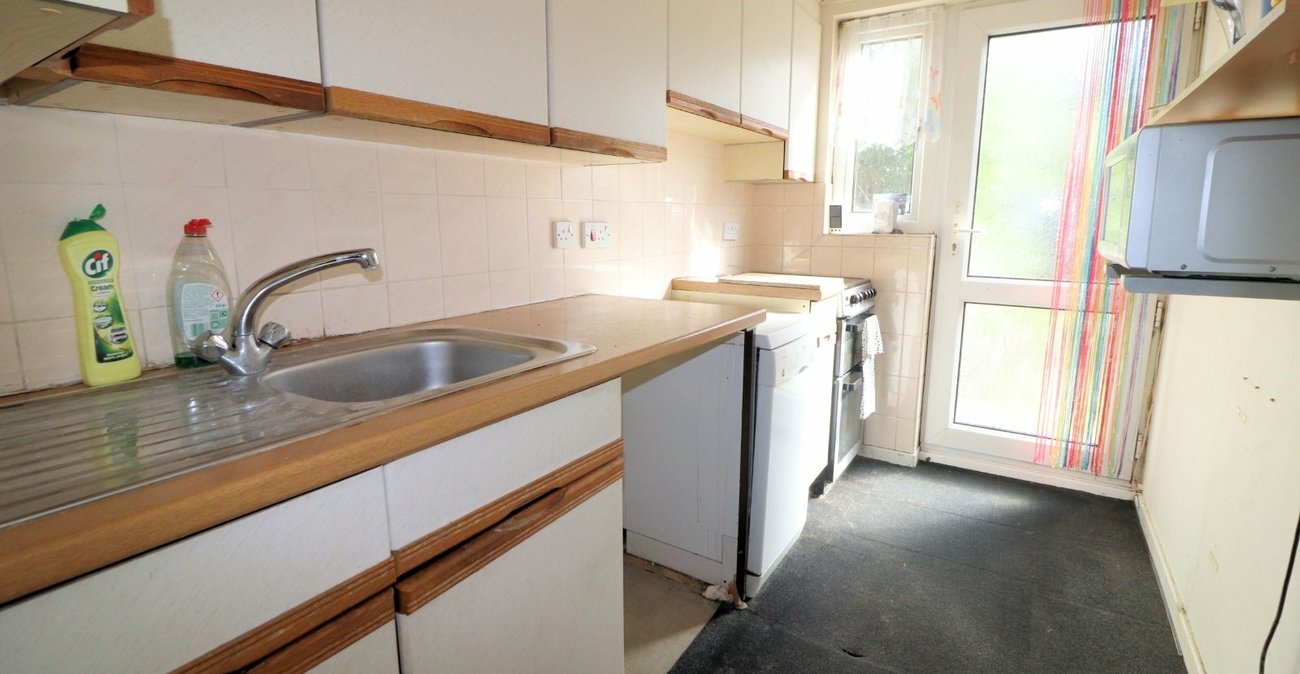 1 bedroom property for sale in Crayford | Robinson Jackson