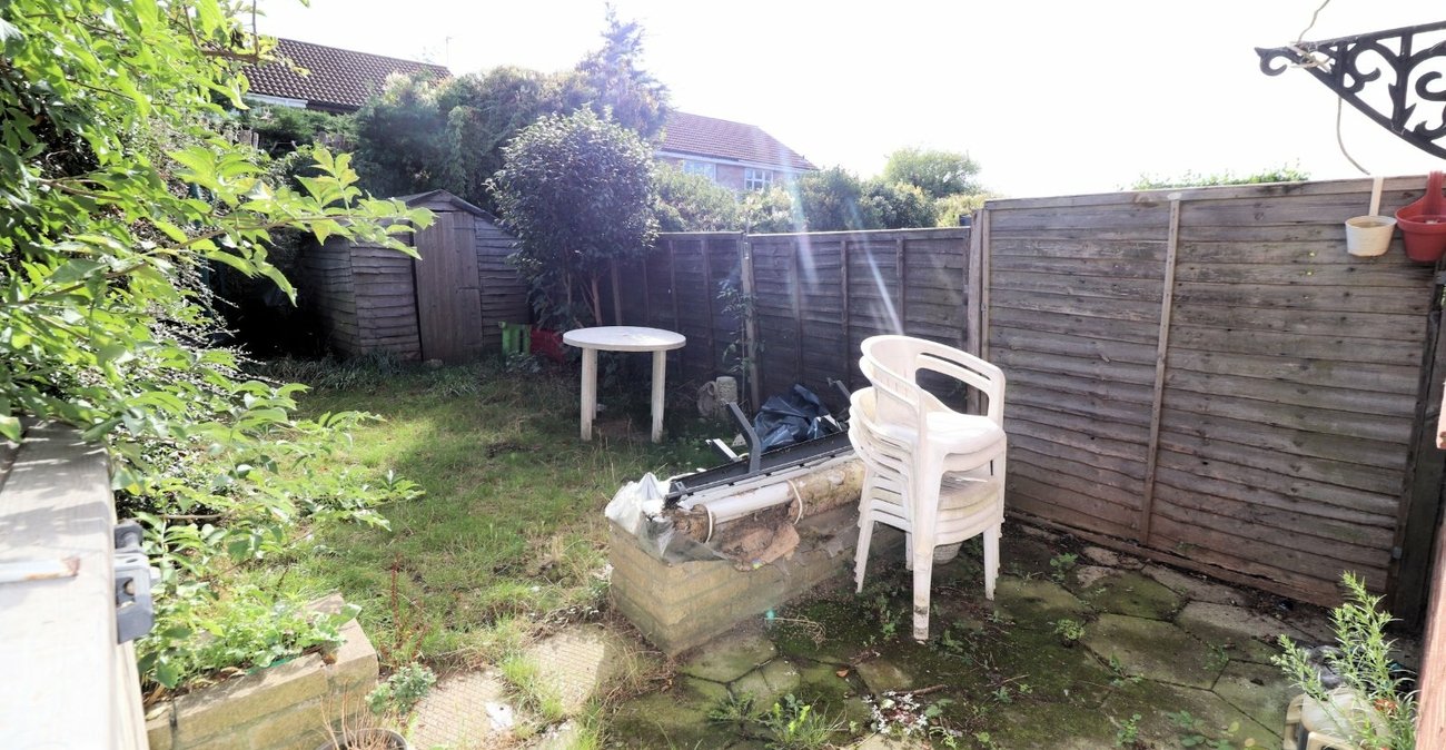 1 bedroom property for sale in Crayford | Robinson Jackson