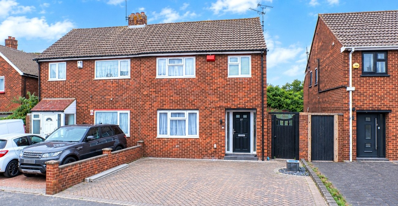 3 bedroom house for sale in Northfleet | Robinson Michael & Jackson