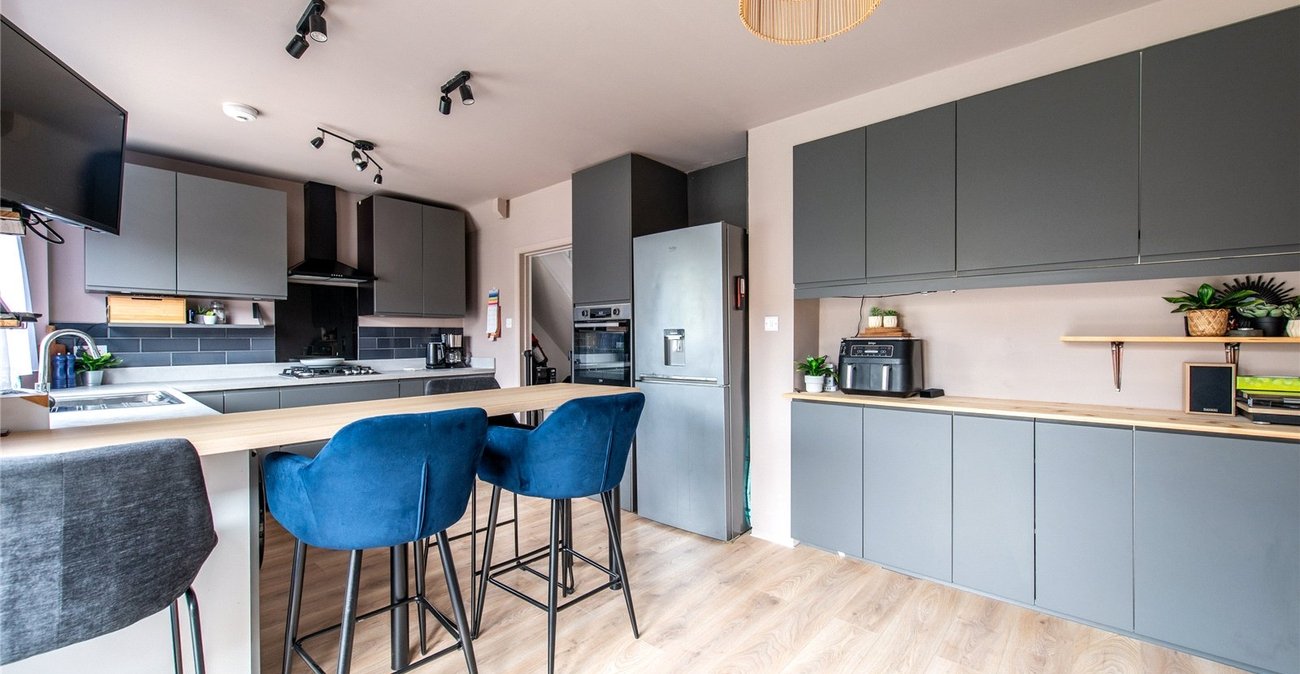 3 bedroom house for sale in Northfleet | Robinson Michael & Jackson