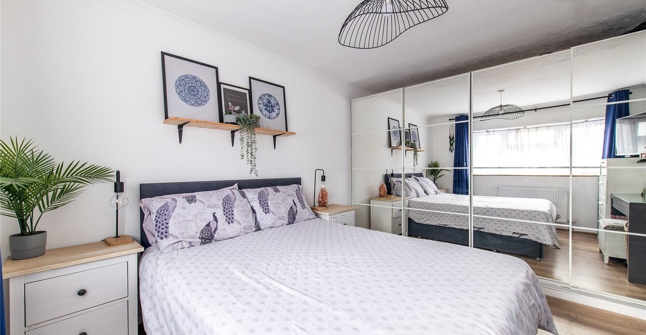 3 bedroom house for sale in Northfleet | Robinson Michael & Jackson