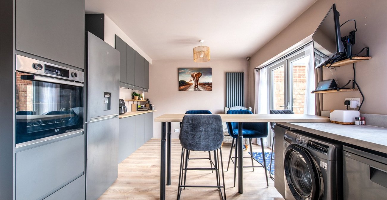 3 bedroom house for sale in Northfleet | Robinson Michael & Jackson