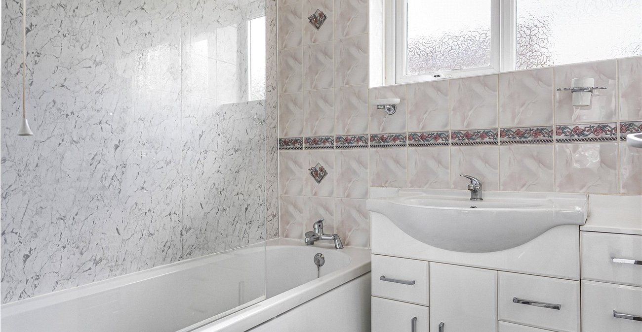 3 bedroom house for sale in Swanley | Robinson Jackson