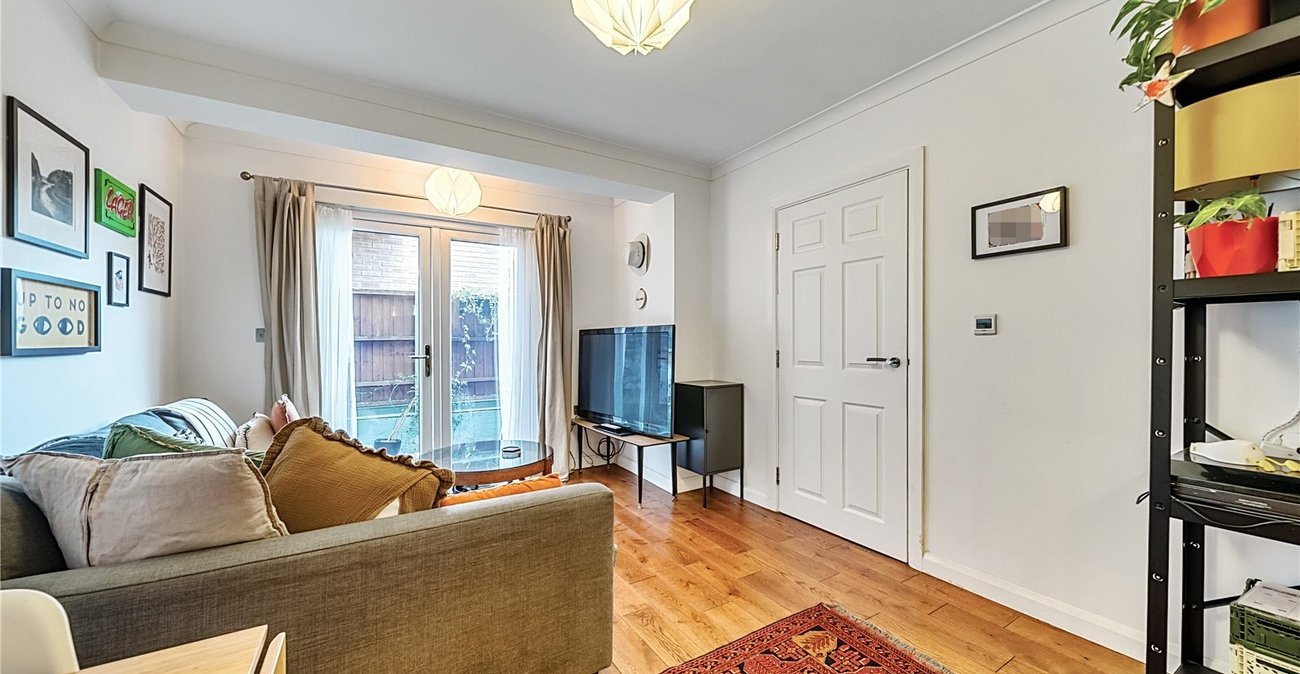 2 bedroom house for sale in Penge | Robinson Jackson