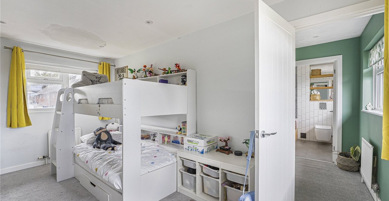 2 bedroom house for sale in Dartford | Robinson Jackson