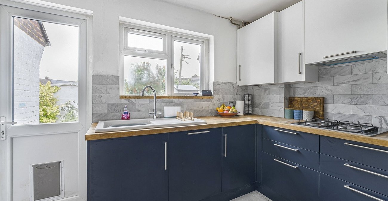 2 bedroom house for sale in Dartford | Robinson Jackson