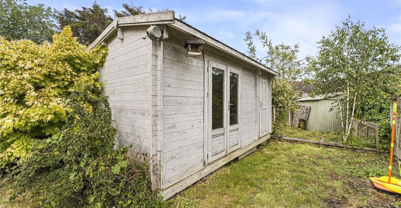 2 bedroom house for sale in Dartford | Robinson Jackson