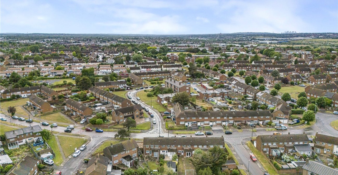 2 bedroom house for sale in Dartford | Robinson Jackson