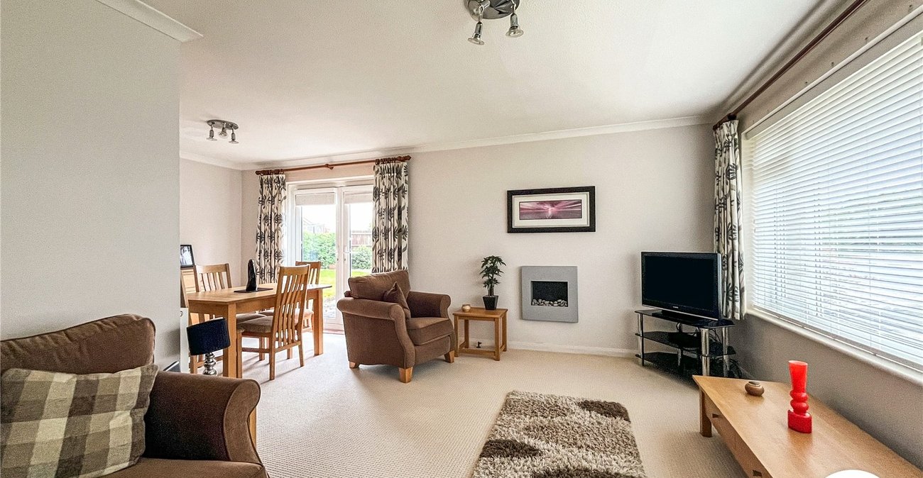 3 bedroom bungalow for sale in Sittingbourne | Robinson Michael & Jackson