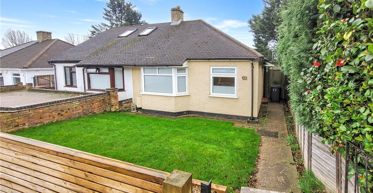 2 bedroom bungalow for sale in St Paul's Cray | Robinson Jackson