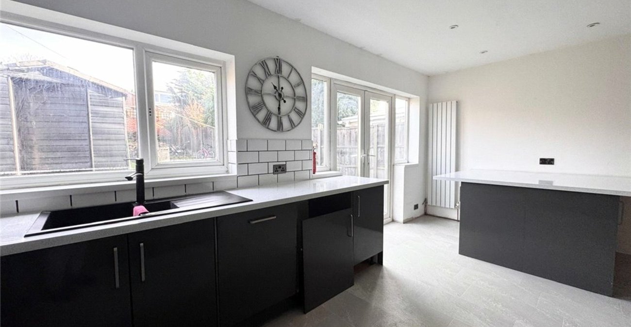 2 bedroom bungalow for sale in St Pauls Cray | Robinson Jackson