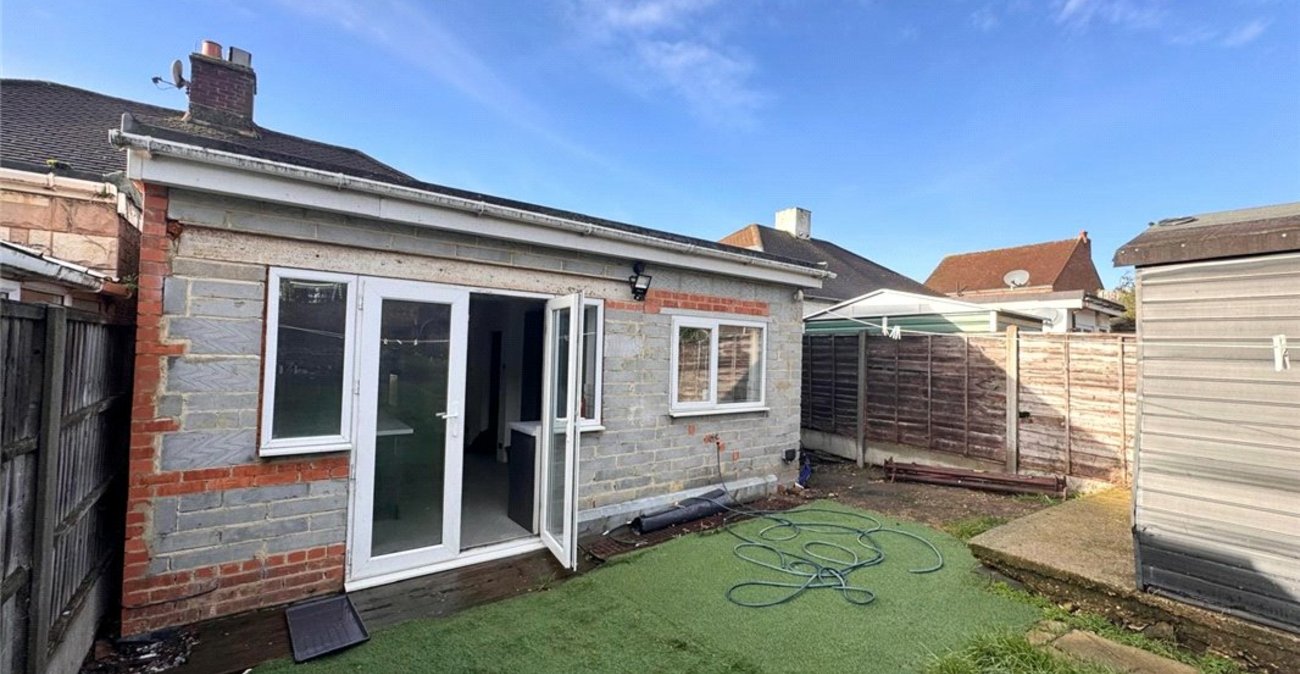 2 bedroom bungalow for sale in St Pauls Cray | Robinson Jackson