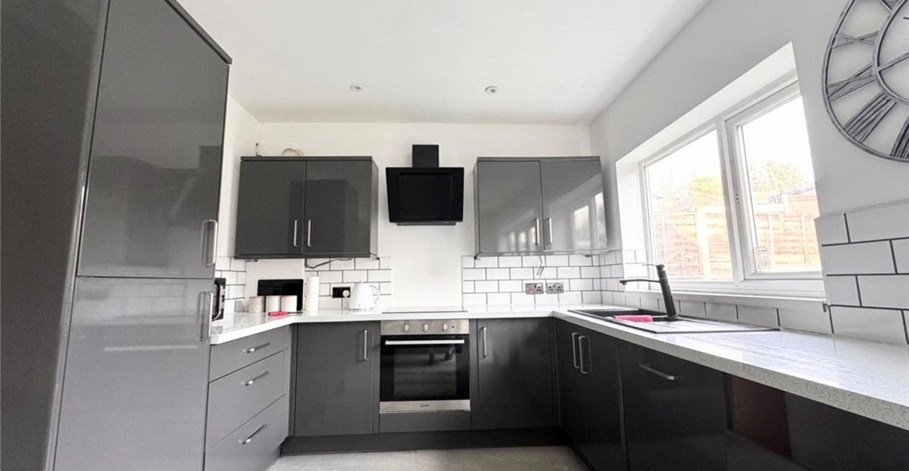 2 bedroom bungalow for sale in St Pauls Cray | Robinson Jackson