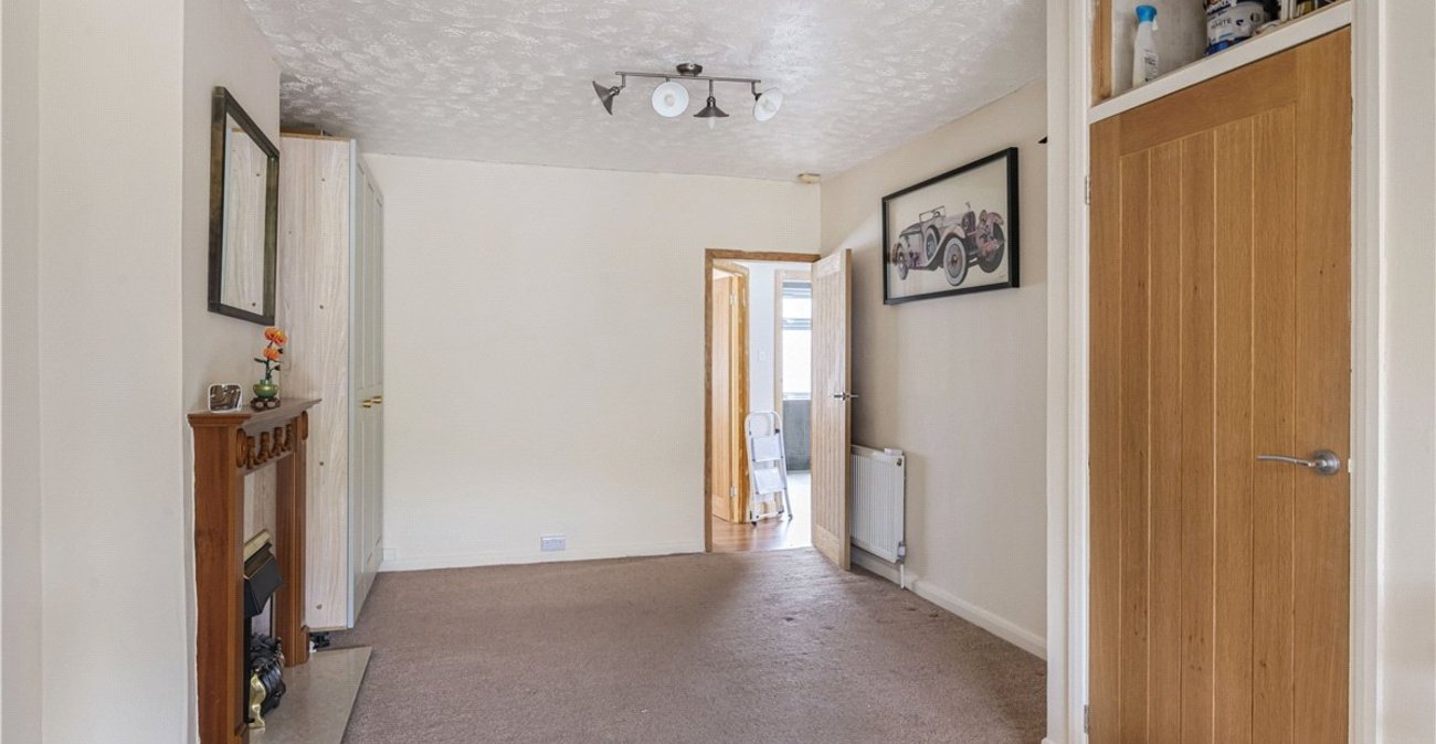 2 bedroom bungalow for sale in St Pauls Cray | Robinson Jackson