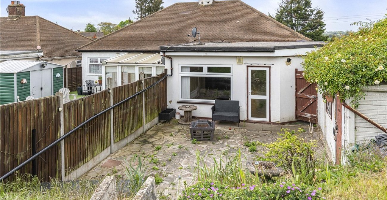 2 bedroom bungalow for sale in St Pauls Cray | Robinson Jackson