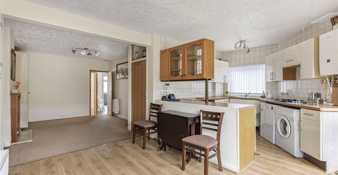 2 bedroom bungalow for sale in St Pauls Cray | Robinson Jackson