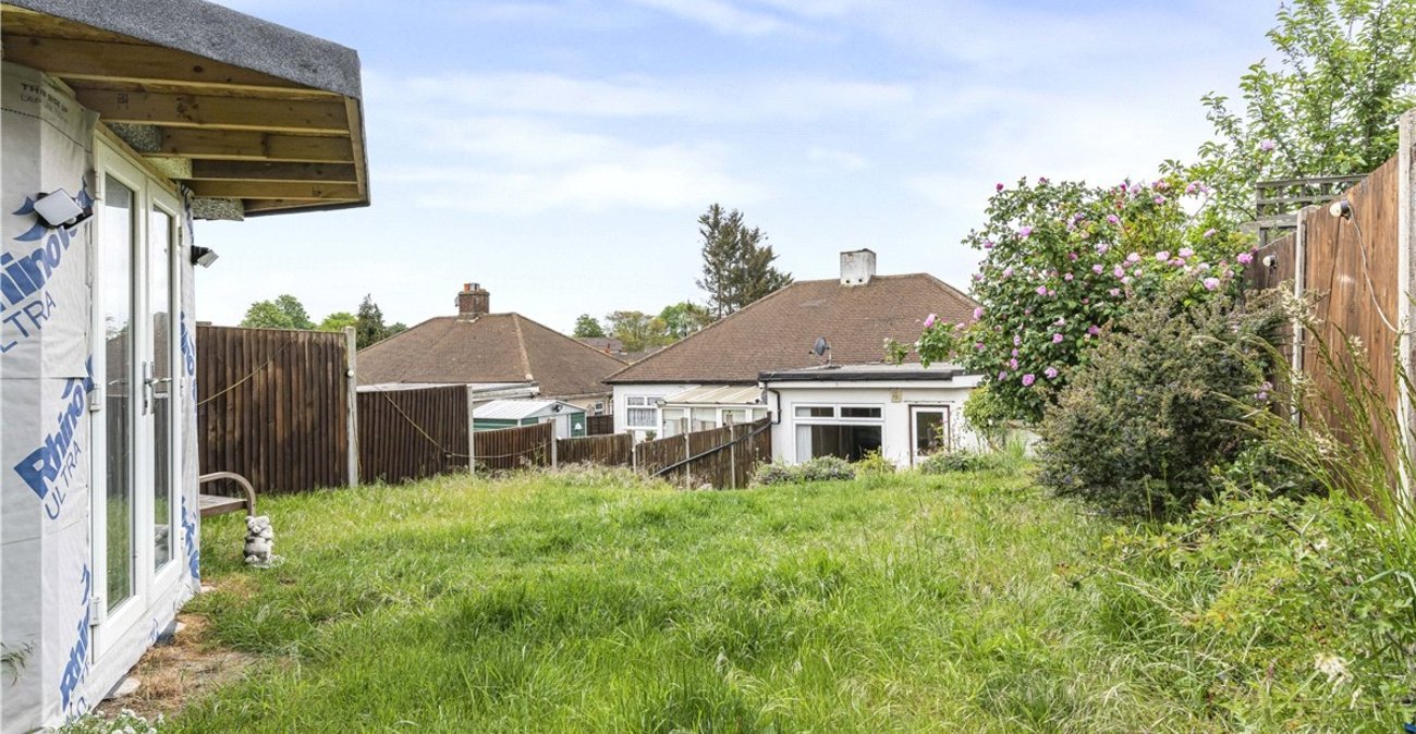 2 bedroom bungalow for sale in St Pauls Cray | Robinson Jackson