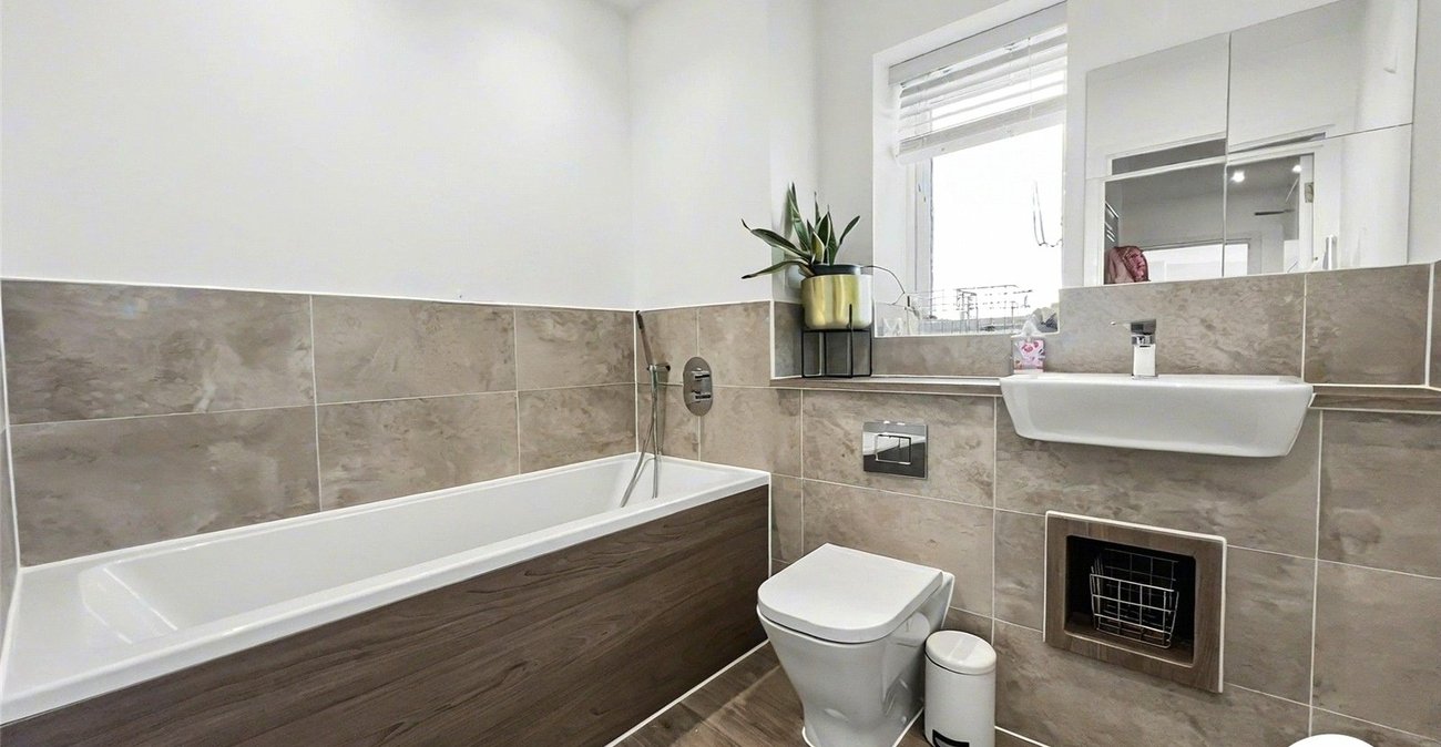 3 bedroom property for sale in St. Marys Island | Robinson Michael & Jackson