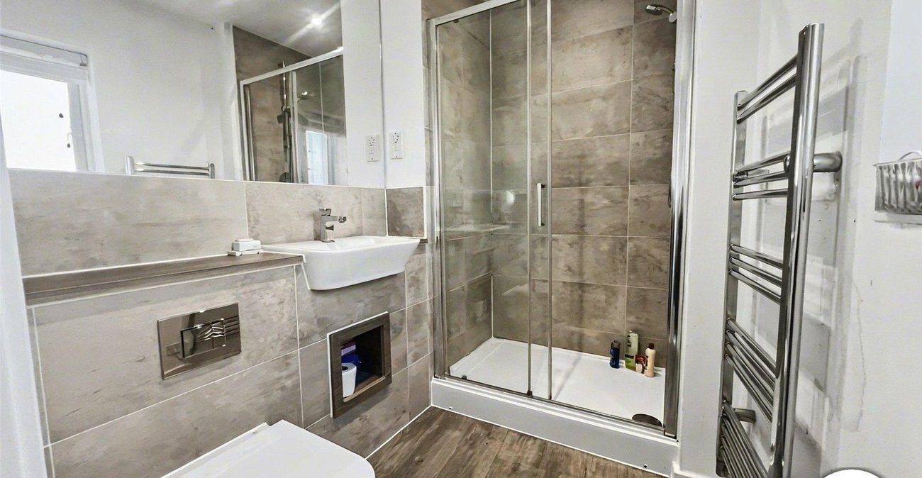 3 bedroom property for sale in St. Marys Island | Robinson Michael & Jackson