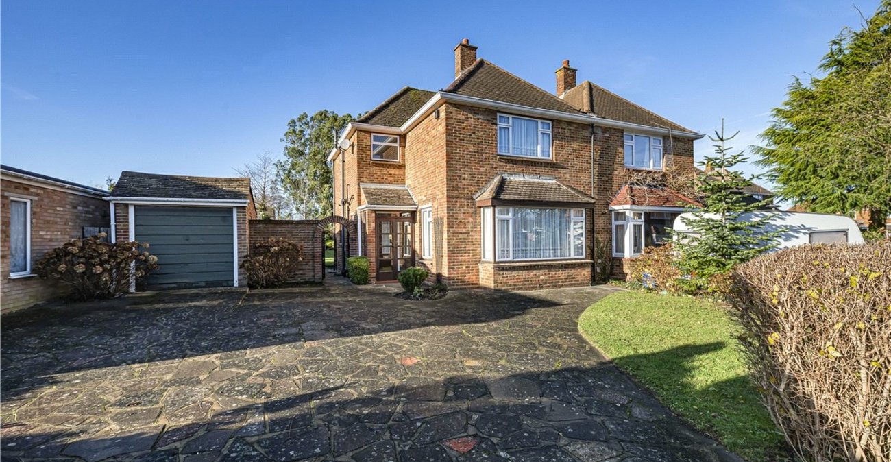 3 bedroom house for sale in Orpington | Robinson Jackson