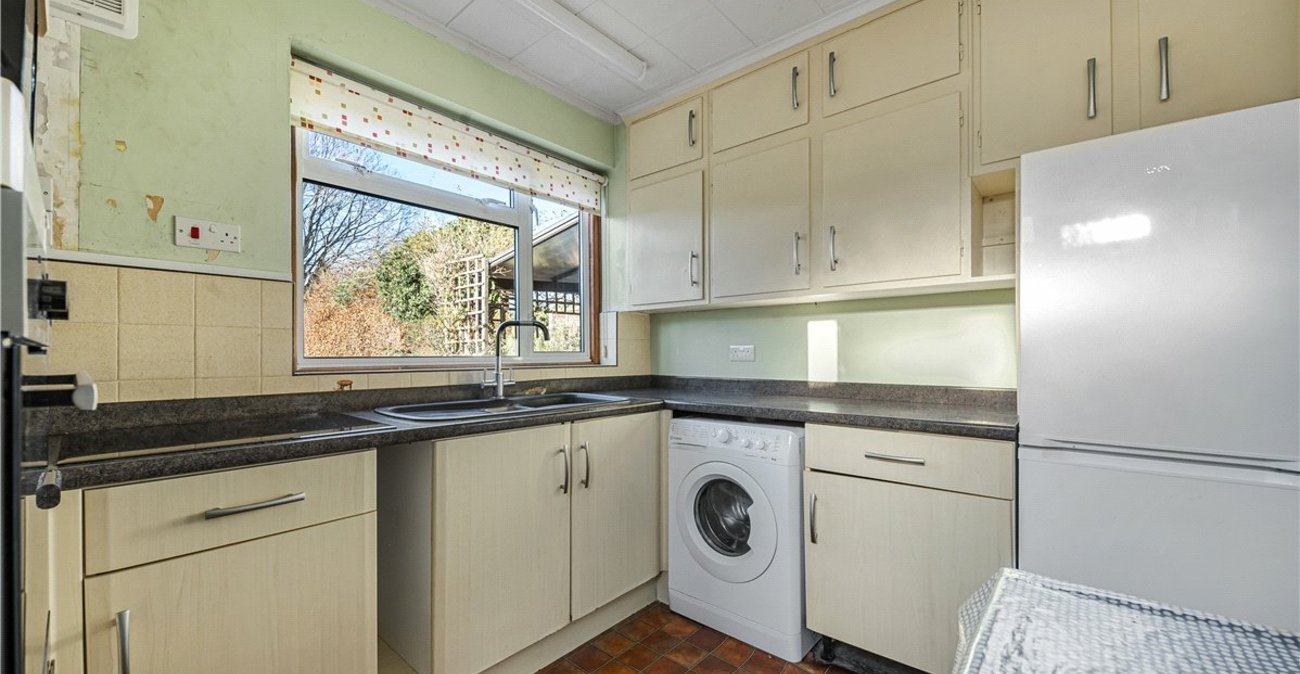 3 bedroom house for sale in Orpington | Robinson Jackson