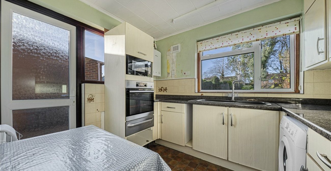 3 bedroom house for sale in Orpington | Robinson Jackson