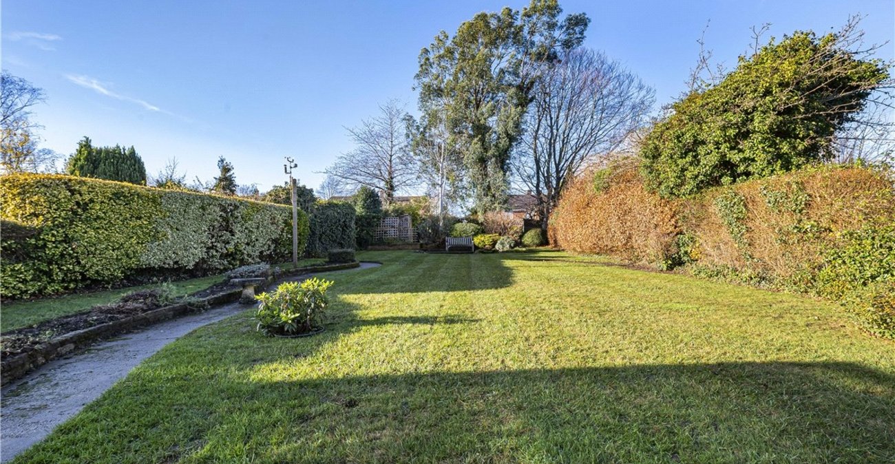 3 bedroom house for sale in Orpington | Robinson Jackson