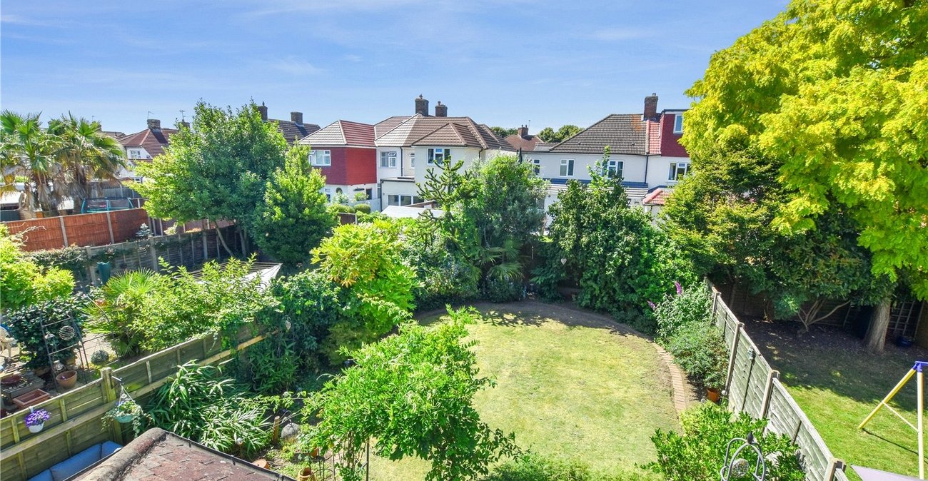 3 bedroom house for sale in Bexleyheath | Robinson Jackson