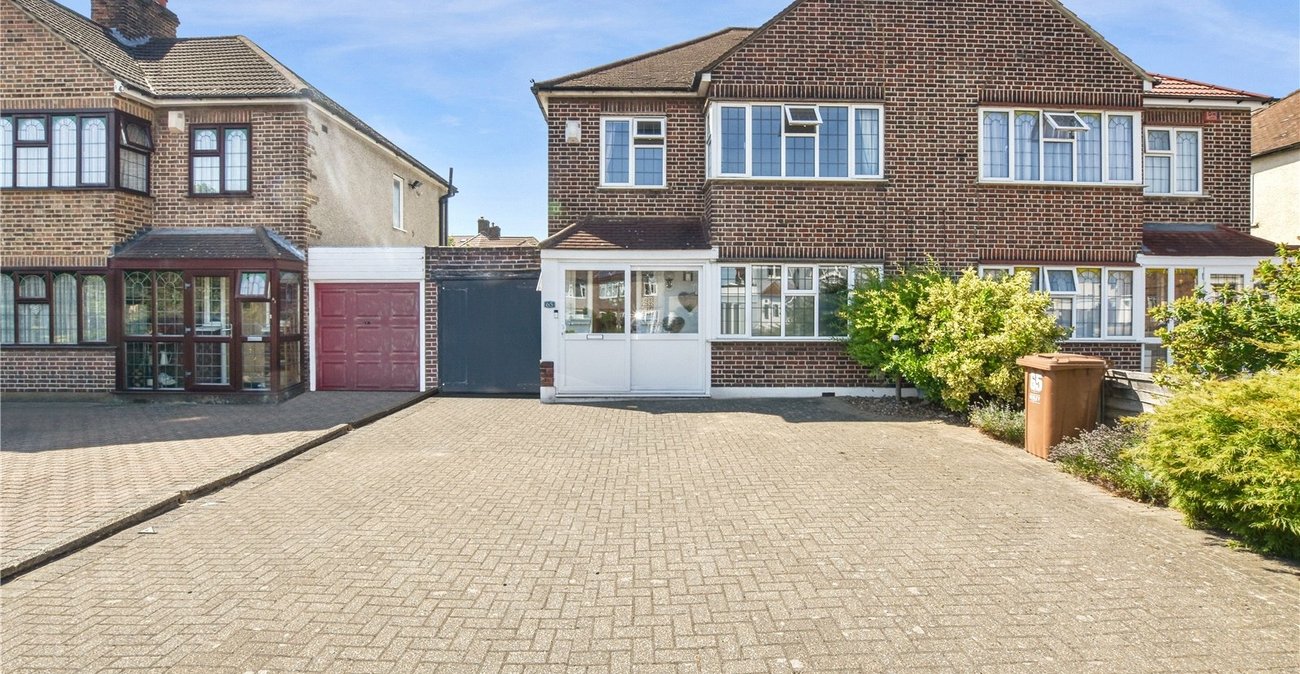 3 bedroom house for sale in Bexleyheath | Robinson Jackson