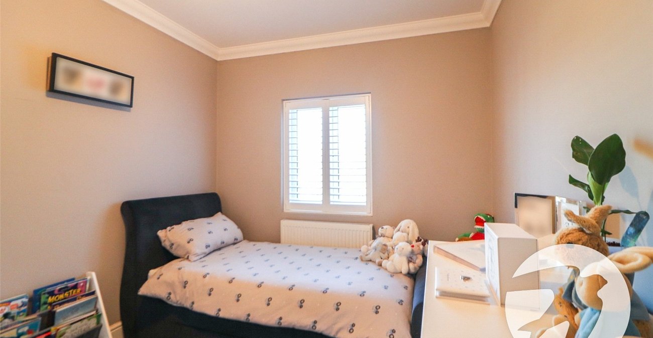 3 bedroom house for sale in Erith | Robinson Jackson