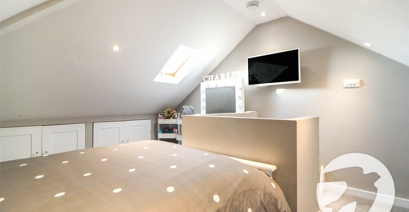 3 bedroom house for sale in Erith | Robinson Jackson