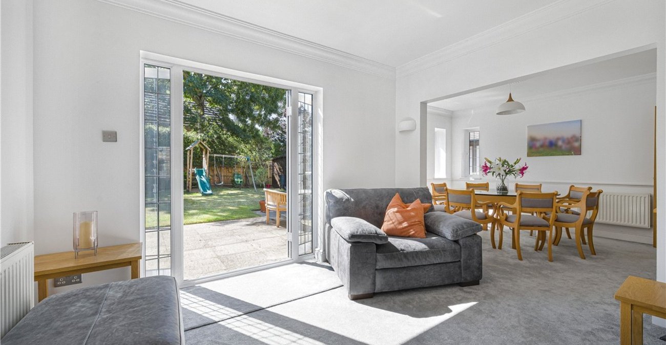 5 bedroom house for sale in Locksbottom | Robinson Jackson