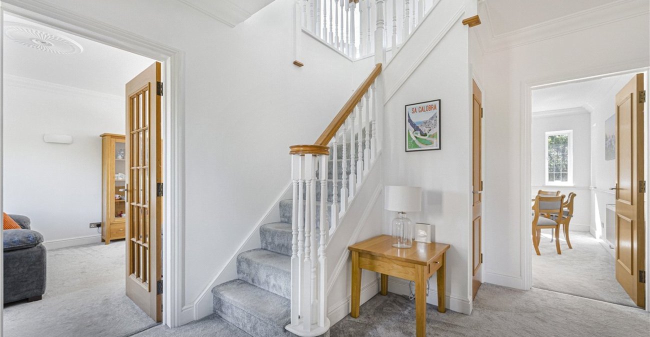 5 bedroom house for sale in Locksbottom | Robinson Jackson
