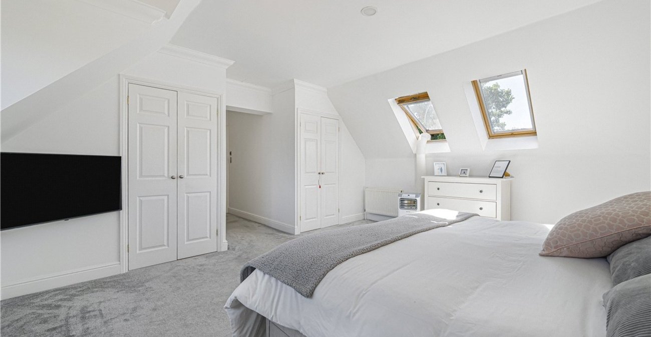 5 bedroom house for sale in Locksbottom | Robinson Jackson