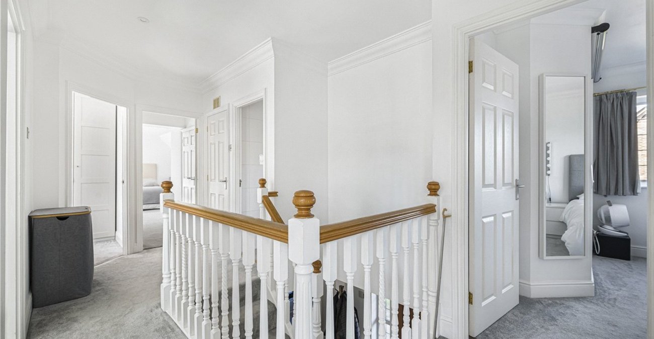 5 bedroom house for sale in Locksbottom | Robinson Jackson