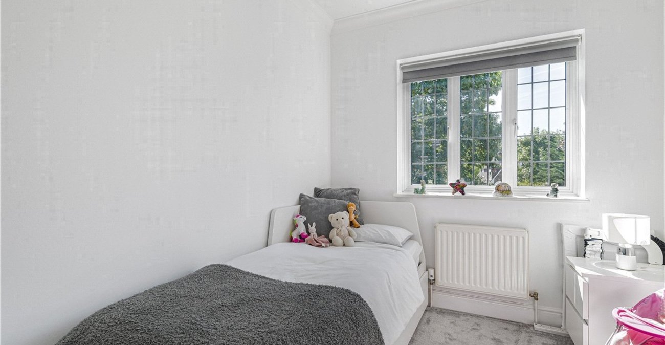 5 bedroom house for sale in Locksbottom | Robinson Jackson