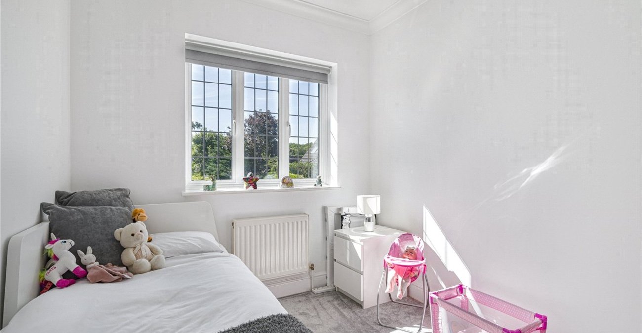 5 bedroom house for sale in Locksbottom | Robinson Jackson