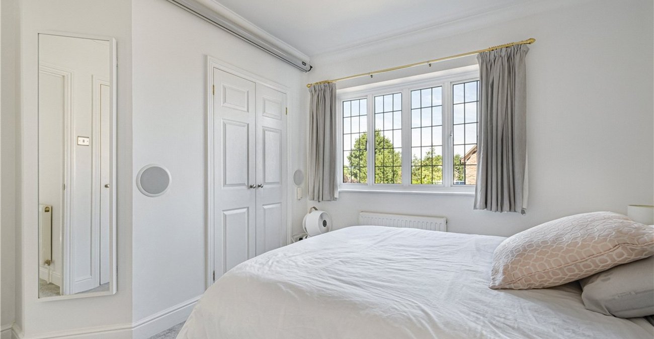 5 bedroom house for sale in Locksbottom | Robinson Jackson