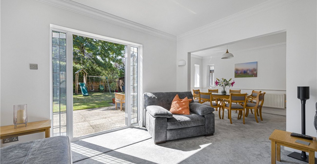 5 bedroom house for sale in Locksbottom | Robinson Jackson