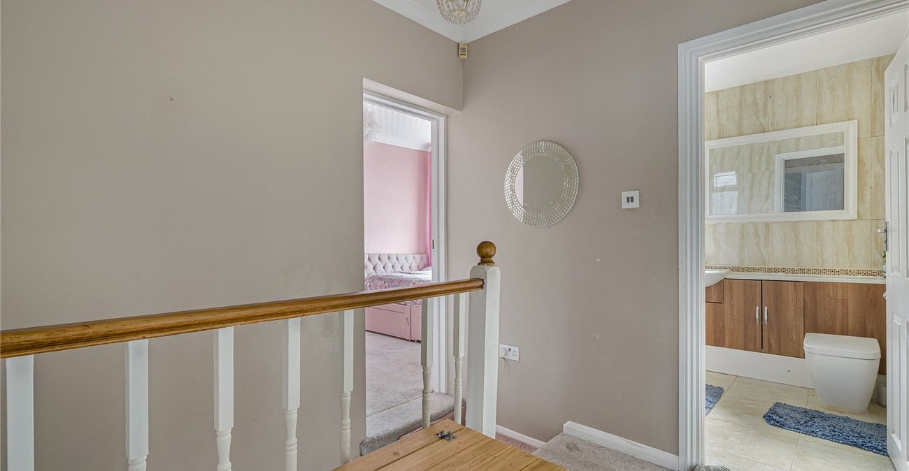 5 bedroom house for sale in Welling | Robinson Jackson