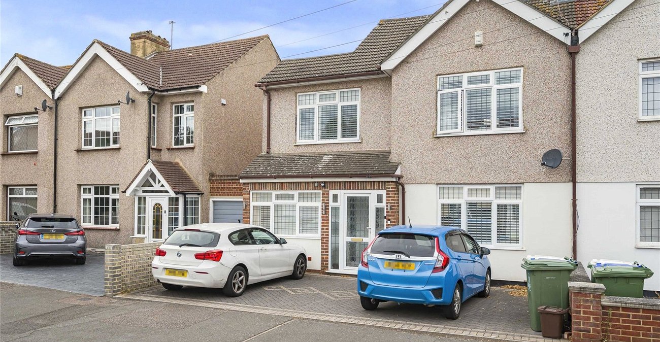 5 bedroom house for sale in Welling | Robinson Jackson