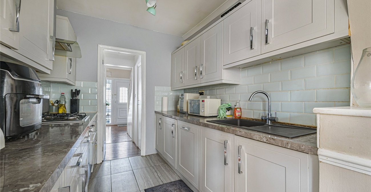 5 bedroom house for sale in Welling | Robinson Jackson