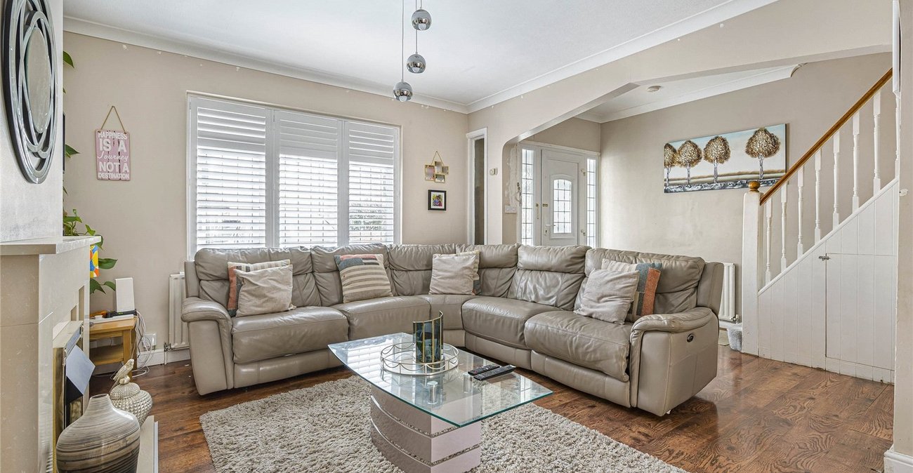 5 bedroom house for sale in Welling | Robinson Jackson