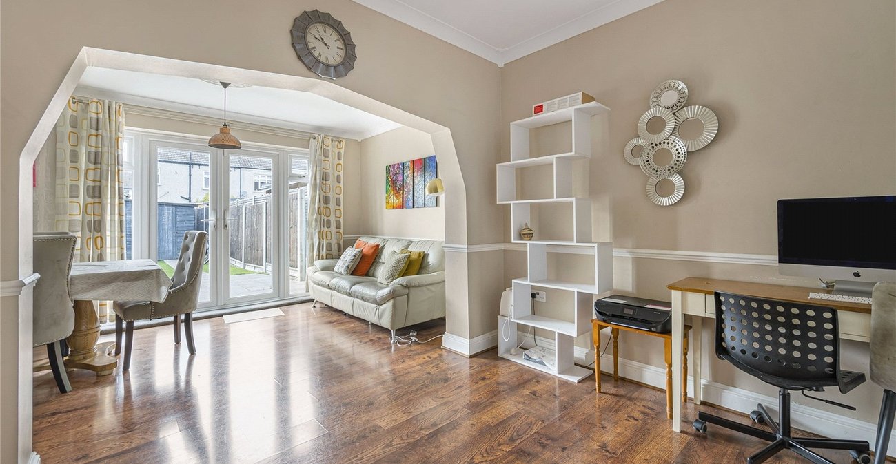 5 bedroom house for sale in Welling | Robinson Jackson