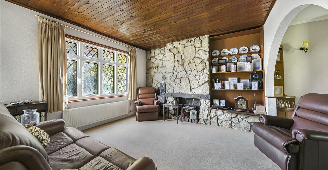 3 bedroom house for sale in Welling | Robinson Jackson