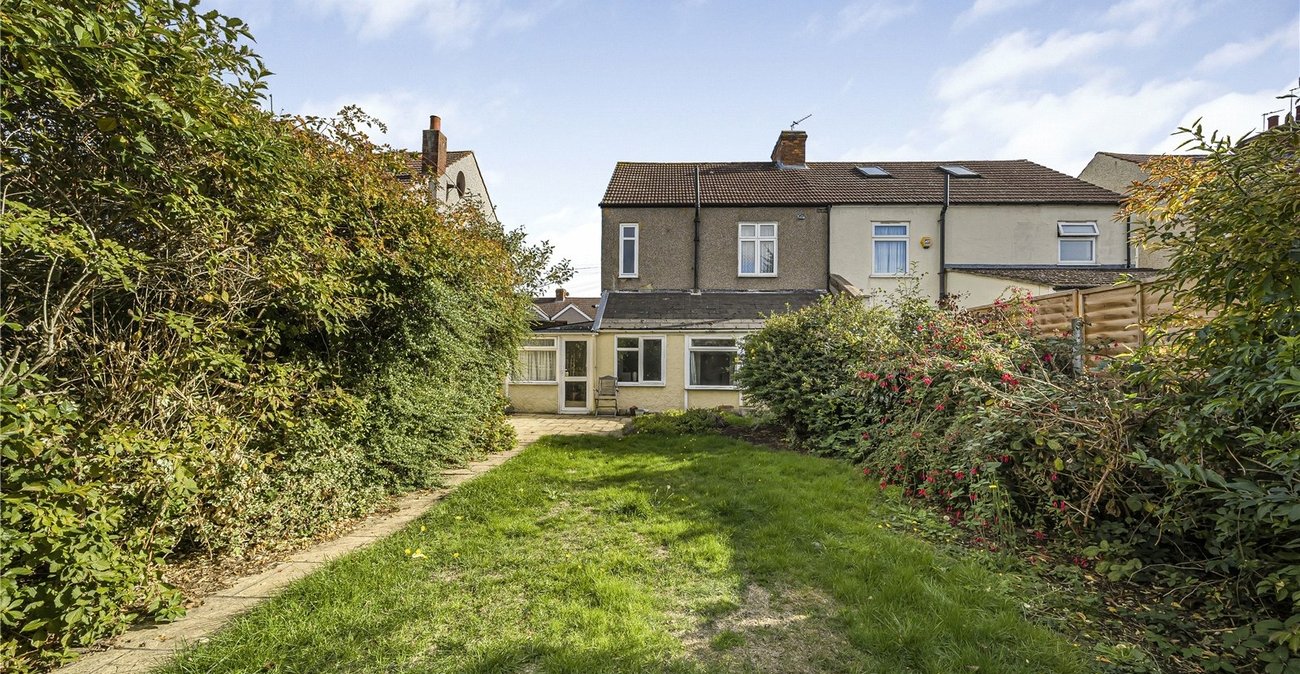 3 bedroom house for sale in Welling | Robinson Jackson