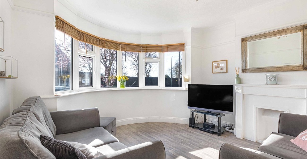 3 bedroom house for sale in Welling | Robinson Jackson