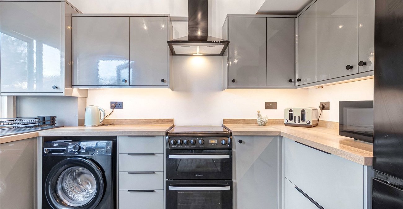 3 bedroom house for sale in Welling | Robinson Jackson